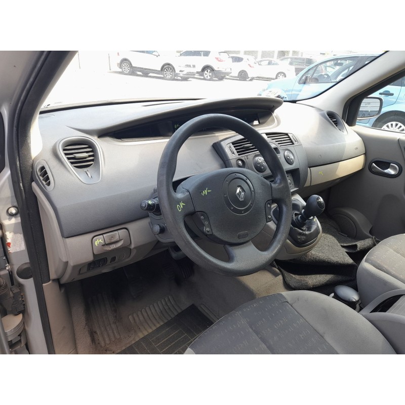 RENAULT GRAND SCÉNIC II (JM0/1_) - imagen 6