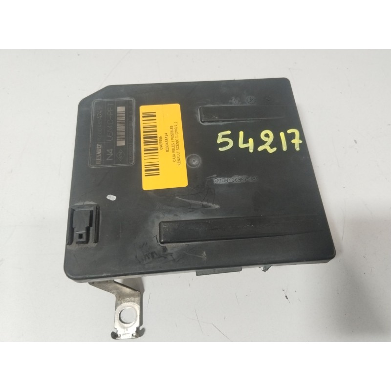 CAJA RELES / FUSIBLES 8200455424  - imagen 2