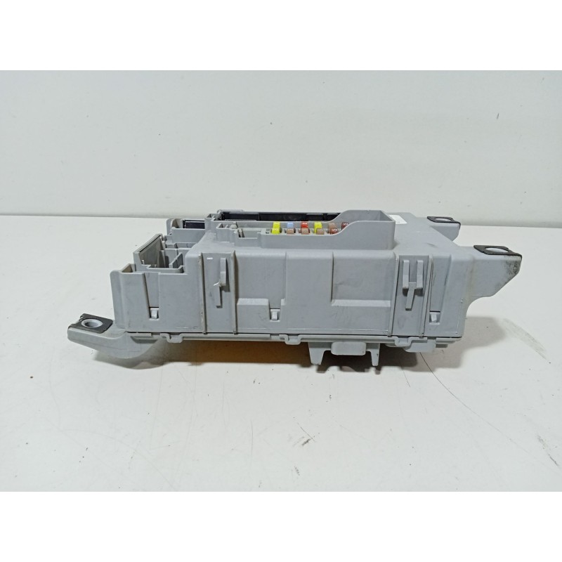 CAJA RELES / FUSIBLES 00518115150  - imagen 4