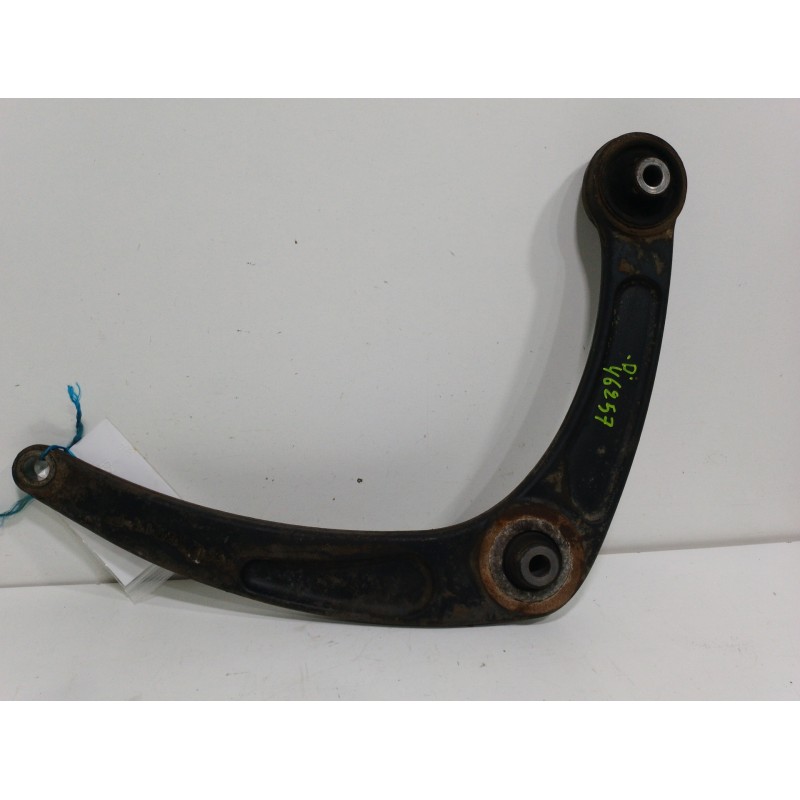 BRAZO SUSPENSION INFERIOR DELANTERO DERECHO 1643188980  - imagen 1