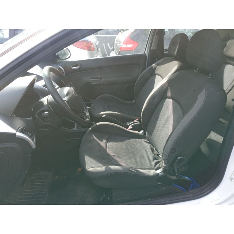 PEUGEOT 206 HATCHBACK (2A/C) - imagen 6