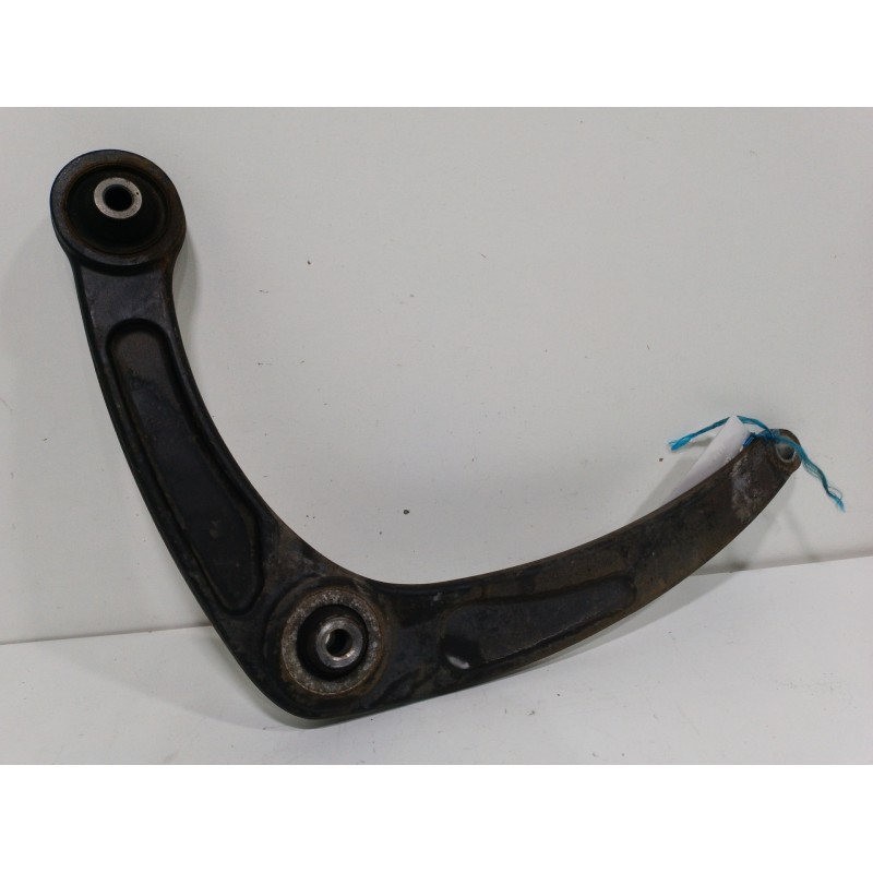 BRAZO SUSPENSION INFERIOR DELANTERO DERECHO 1643188980  - imagen 2