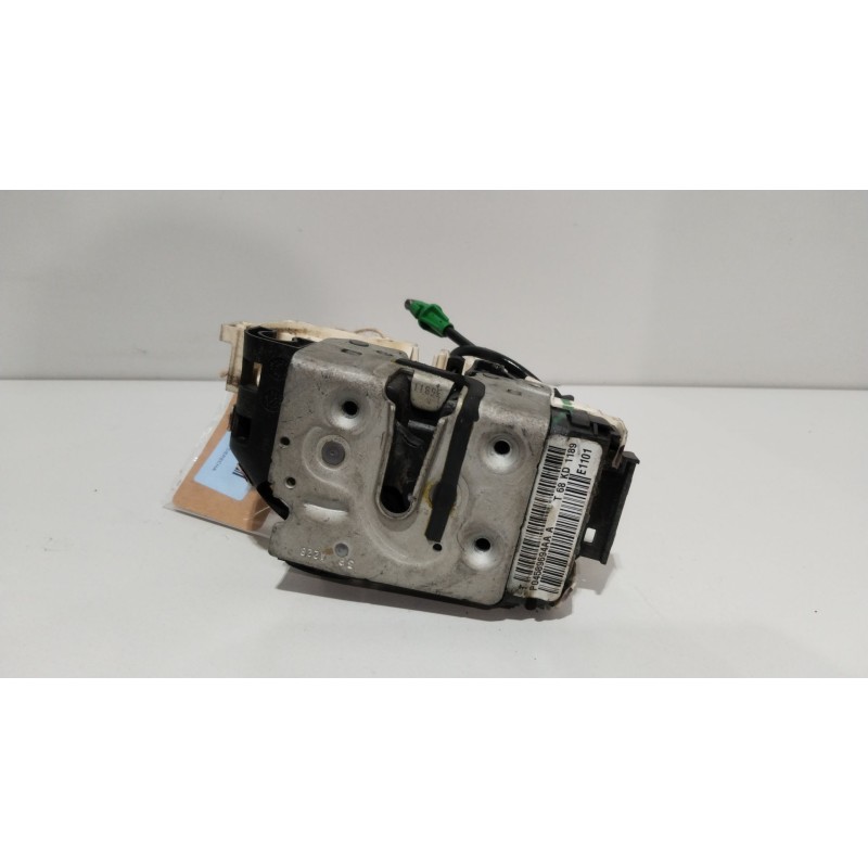 CERRADURA PUERTA DELANTERA DERECHA P04589694AA  - imagen 4