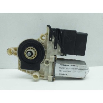 MOTOR ELEVALUNAS TRASERO DERECHO 101438203 