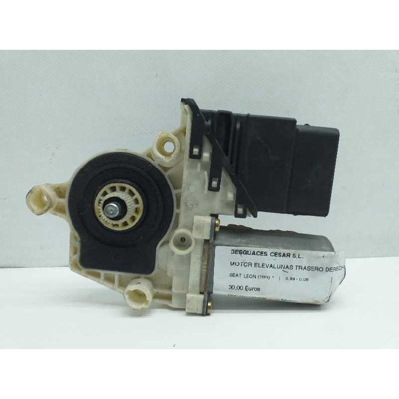 MOTOR ELEVALUNAS TRASERO DERECHO 101438203  - imagen 1