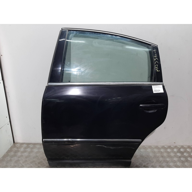 PUERTA TRASERA IZQUIERDA 3B5833051AB NEGRO  - imagen 1