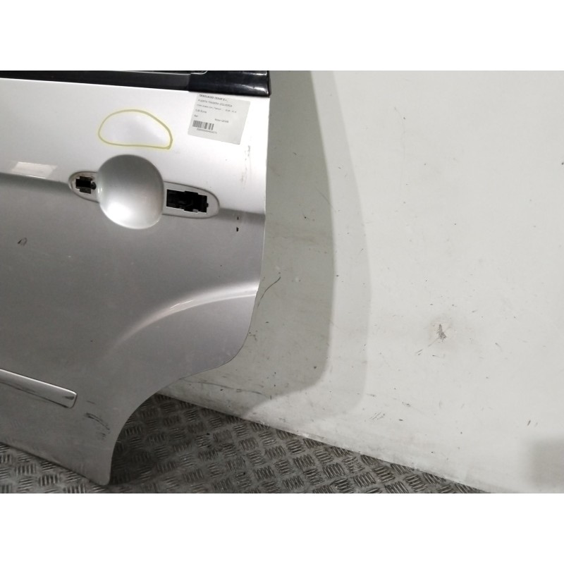 PUERTA TRASERA IZQUIERDA PLATA  - imagen 3