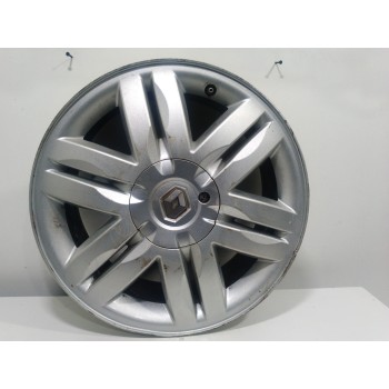 LLANTA 8200387858 