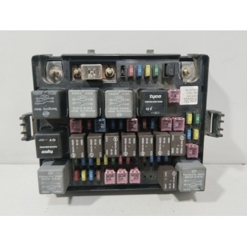 CAJA RELES / FUSIBLES A105DSL 