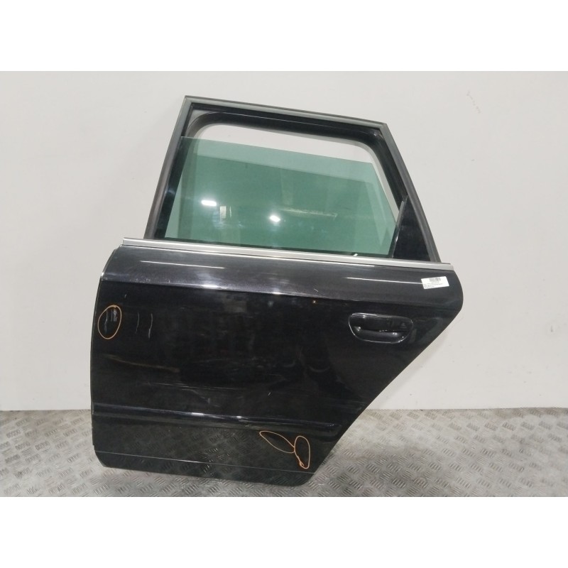 PUERTA TRASERA IZQUIERDA 3R0833051 NEGRO  - imagen 1