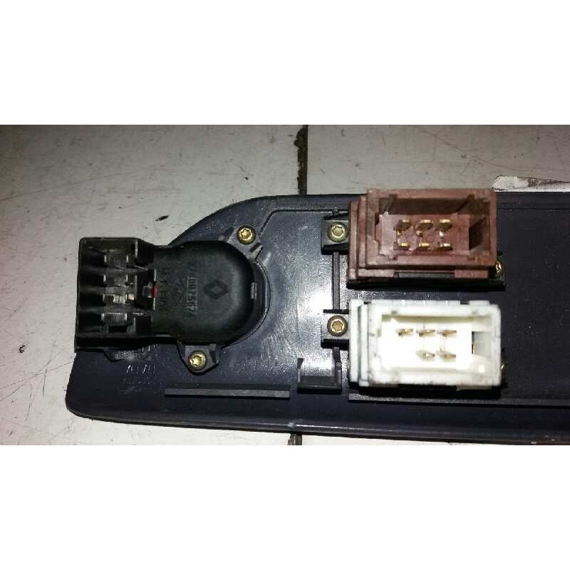 MANDO ELEVALUNAS DELANTERO IZQUIERDO 7700875682  - imagen 2