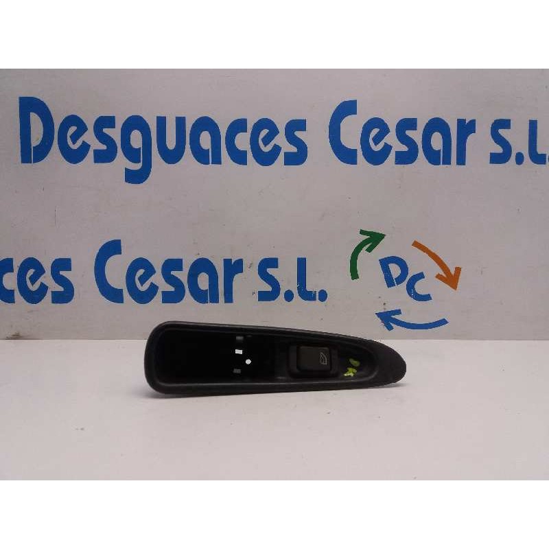 MANDO ELEVALUNAS DELANTERO DERECHO  - imagen 2