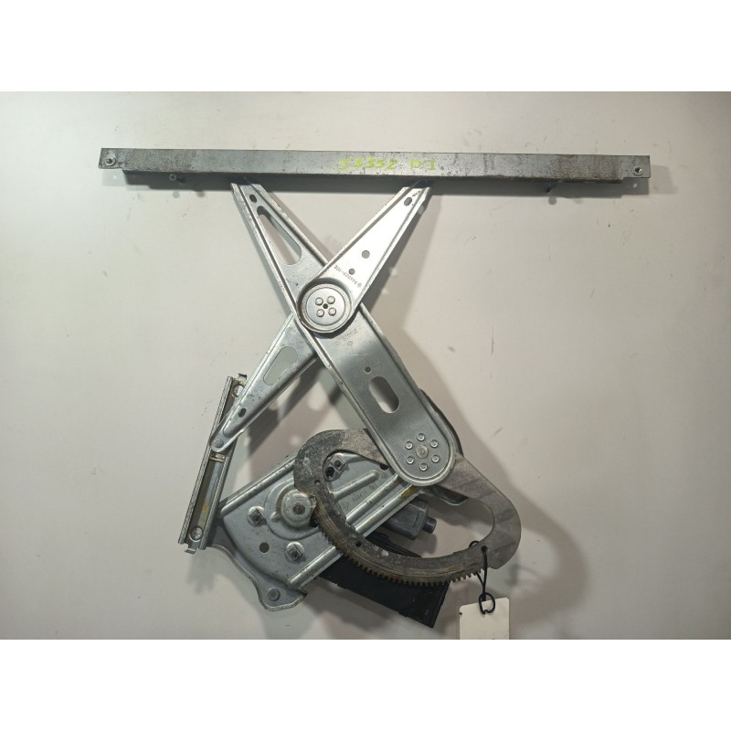 ELEVALUNAS DELANTERO IZQUIERDO 807212569R  - imagen 4