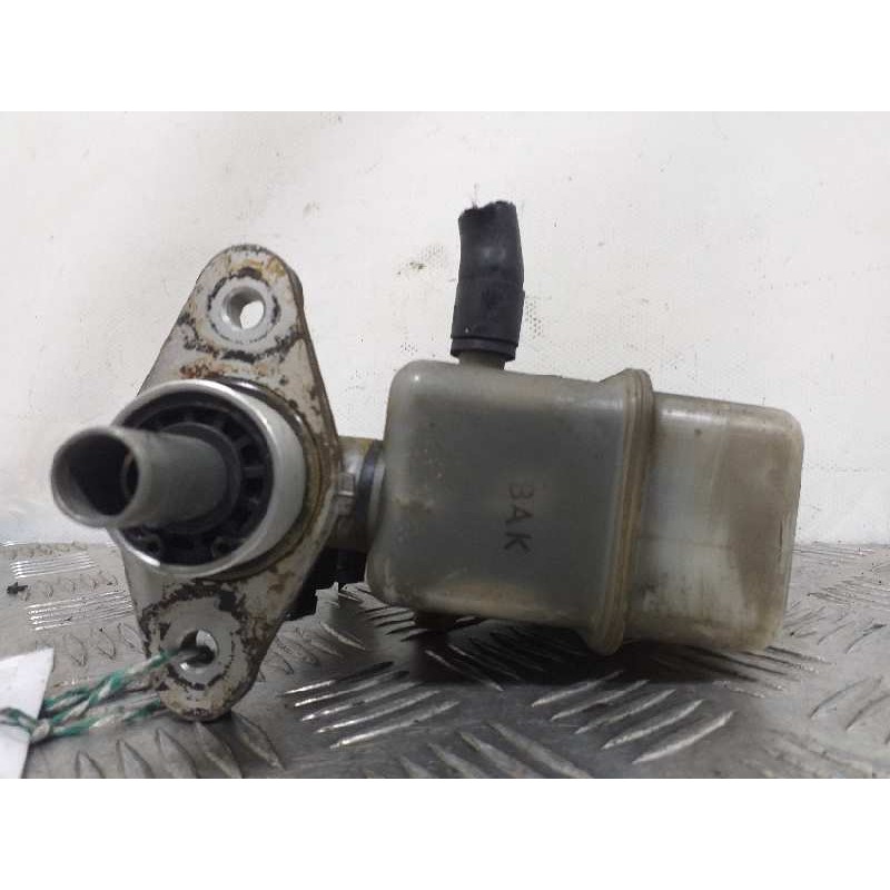 BOMBA FRENO 585102E100  - imagen 3