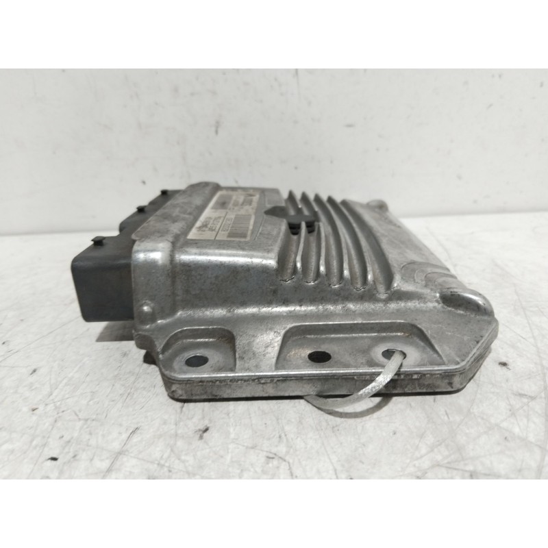CENTRALITA MOTOR UCE 8200387138  - imagen 3