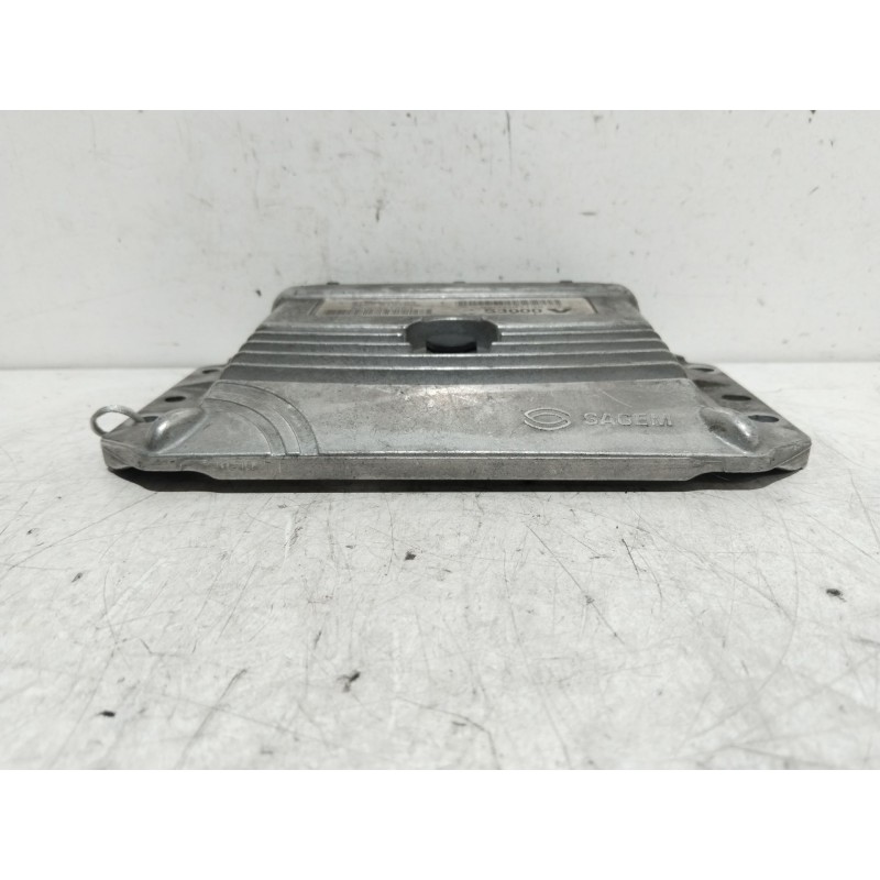 CENTRALITA MOTOR UCE 8200387138  - imagen 4