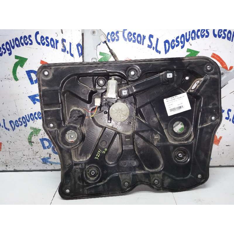 ELEVALUNAS DELANTERO DERECHO ELECTRICO  - imagen 1