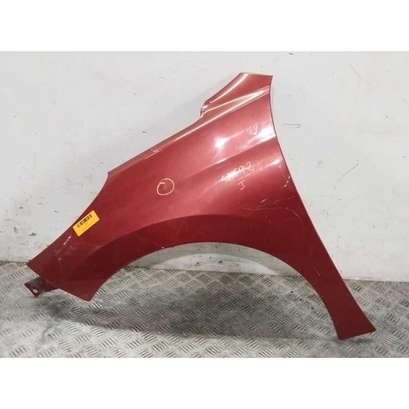ALETA DELANTERA IZQUIERDA 7840R9  - imagen 1