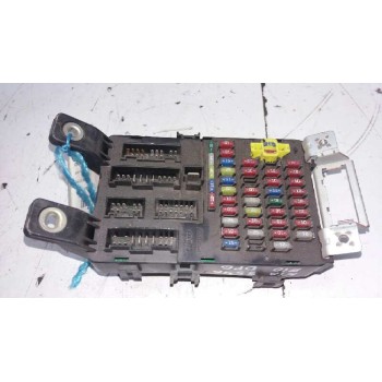 CAJA RELES / FUSIBLES AKE5080457A 919501G010