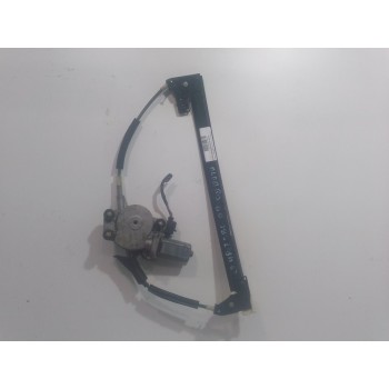ELEVALUNAS DELANTERO DERECHO 0046751870 