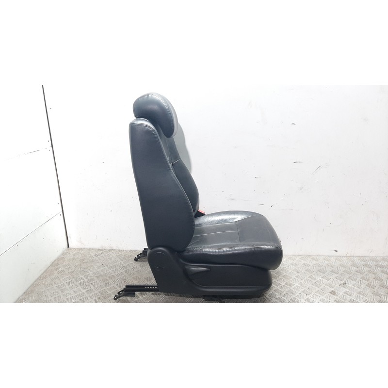 ASIENTO DELANTERO DERECHO NEGRO  - imagen 3