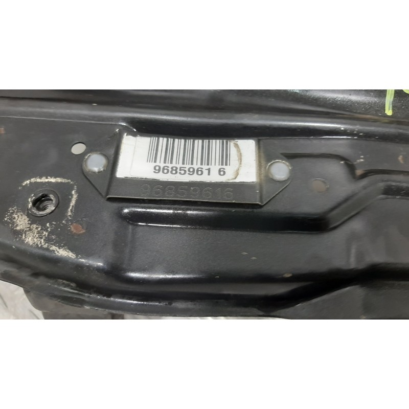 PANEL FRONTAL  - imagen 2