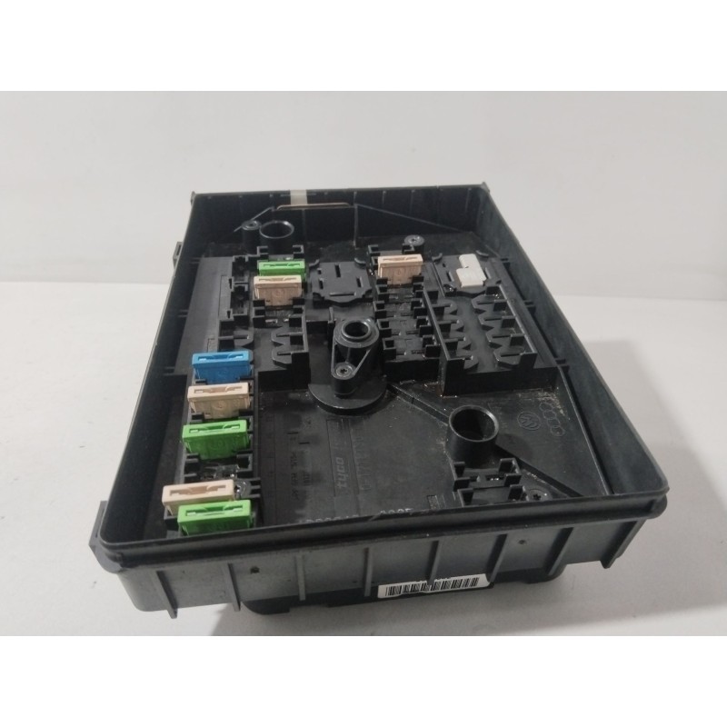 CAJA RELES / FUSIBLES 1K0937125A  - imagen 4