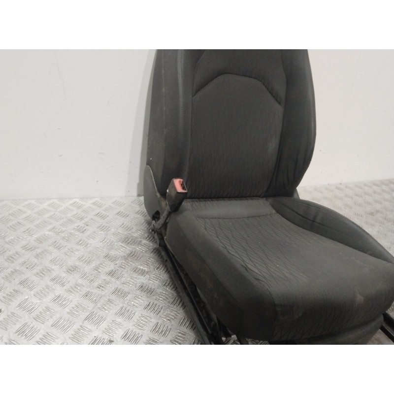 ASIENTO DELANTERO DERECHO  - imagen 2
