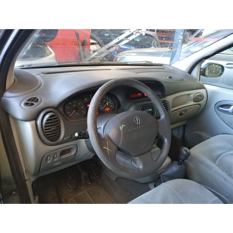 RENAULT SCÉNIC I MONOSPACE (JA0/1_, FA0_) - imagen 5