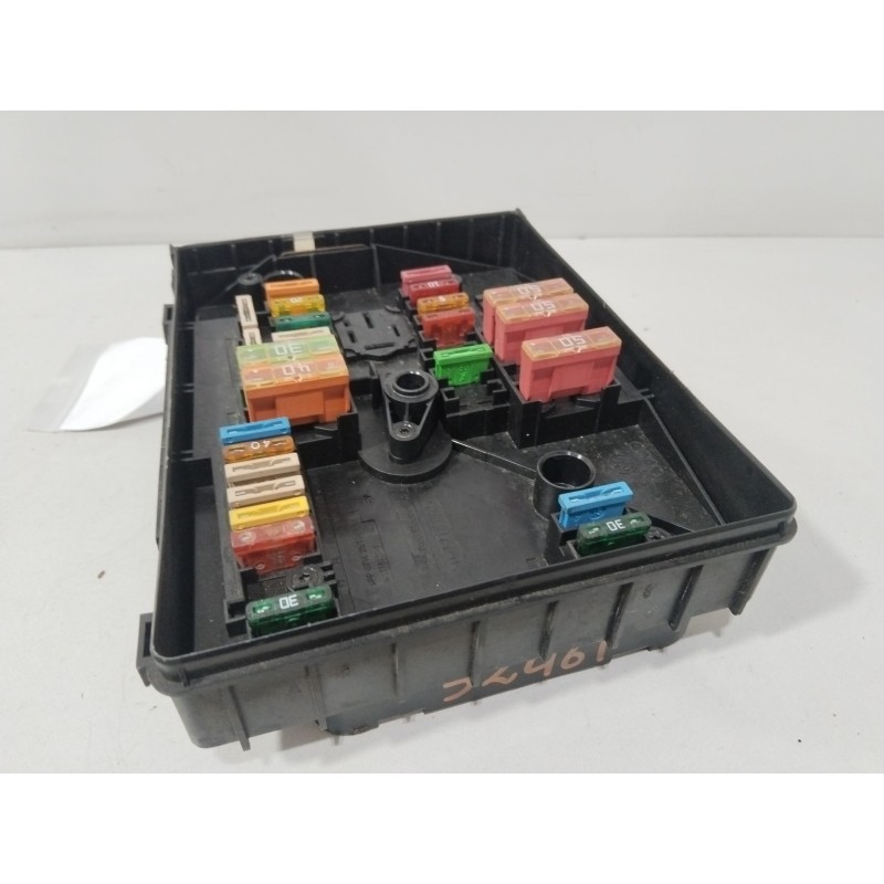 CAJA RELES / FUSIBLES 1K0937124D  - imagen 3