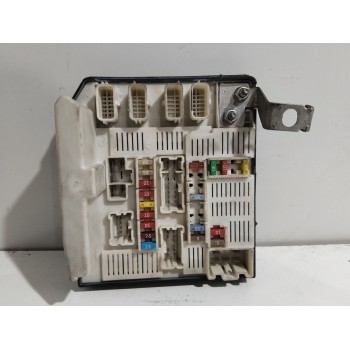 CAJA RELES / FUSIBLES 8200481867G 