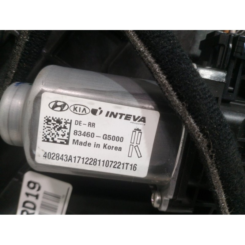 ELEVALUNAS TRASERO DERECHO 83480G5000  - imagen 2