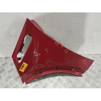 ALETA DELANTERA IZQUIERDA 41217037437 ROJO