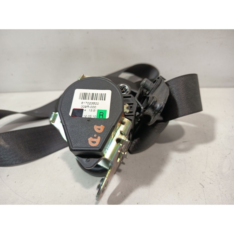 CINTURON SEGURIDAD DELANTERO DERECHO 13394804  - imagen 3