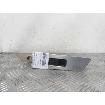 MANDO ELEVALUNAS TRASERO IZQUIERDO 25411AX010 