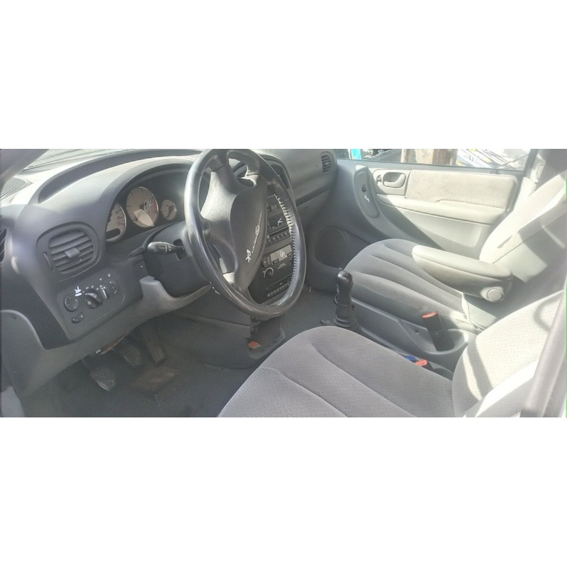 CHRYSLER VOYAGER (RG) - imagen 3