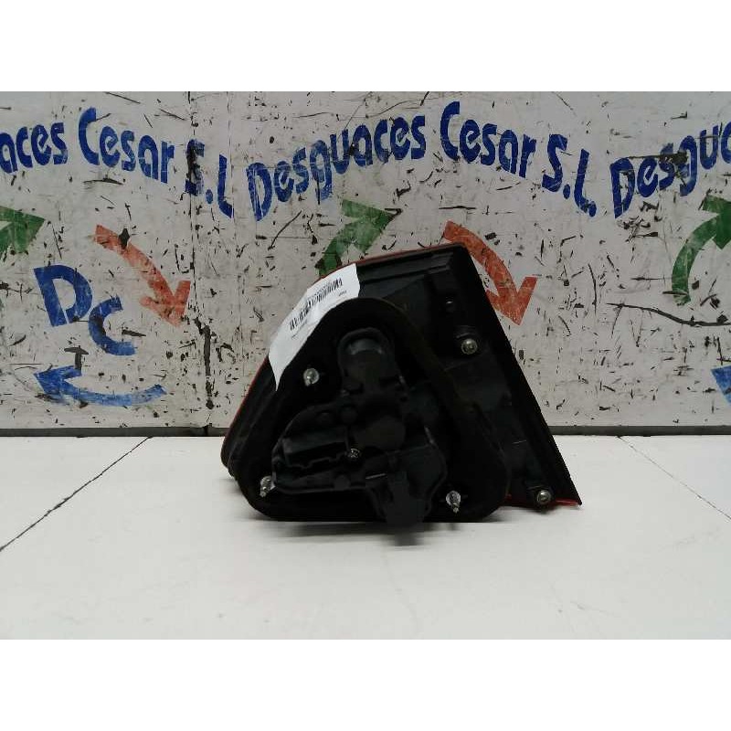 PILOTO PORTON TRASERO DERECHO  - imagen 2