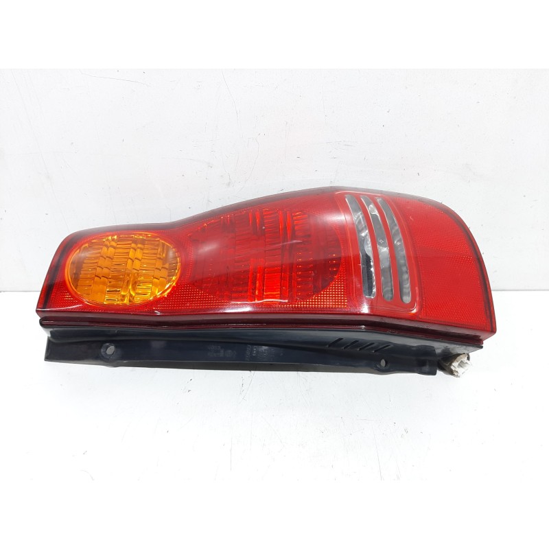 PILOTO TRASERO DERECHO 40226A  - imagen 4