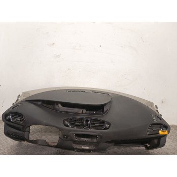 SALPICADERO 681000060R 