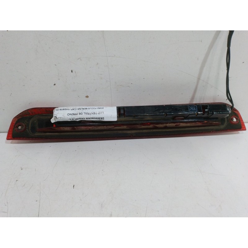 LUZ CENTRAL DE FRENO 4M5X13A613A  - imagen 2