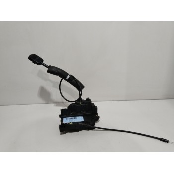 CERRADURA PUERTA TRASERA IZQUIERDA 825030032R 