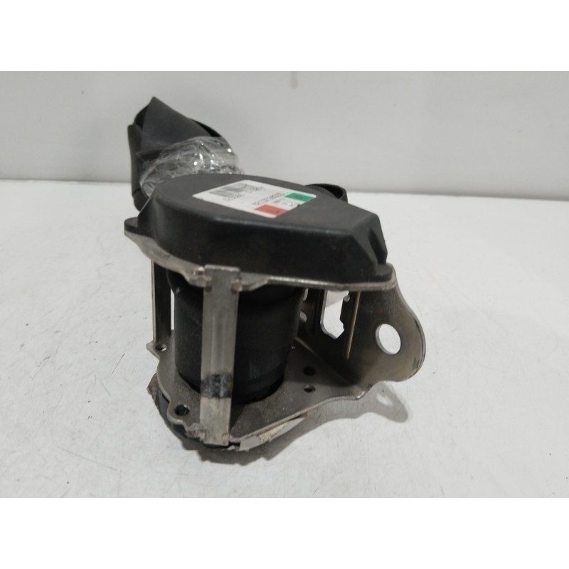 CINTURON SEGURIDAD TRASERO DERECHO 621372800D  - imagen 2
