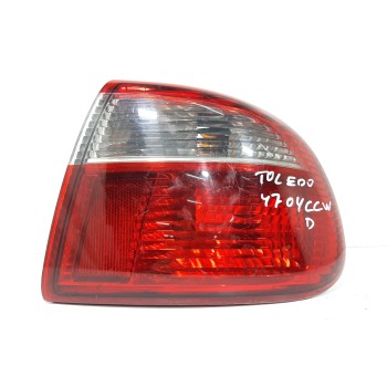 PILOTO TRASERO DERECHO 1M5945112 