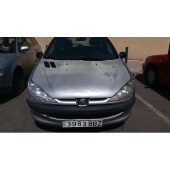 PEUGEOT 206 BERLINA