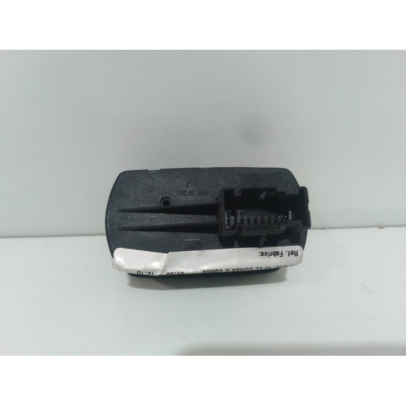 MANDO ELEVALUNAS DELANTERO IZQUIERDO 13258521AA  - imagen 2