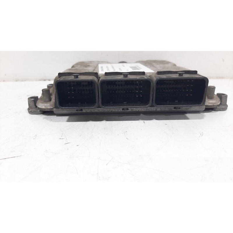 CENTRALITA MOTOR UCE 0281001997  - imagen 2