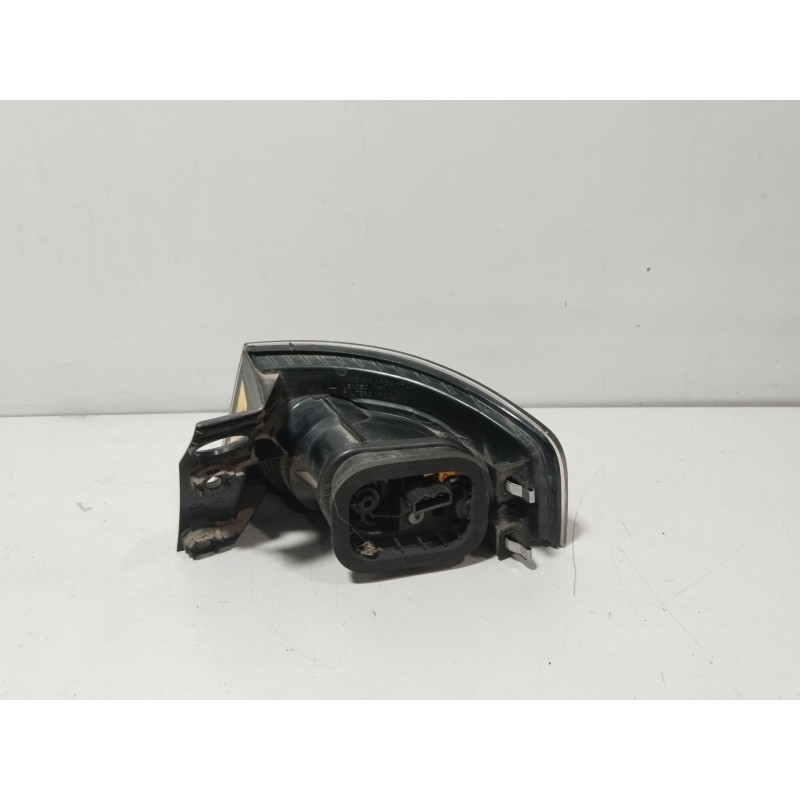 PILOTO TRASERO IZQUIERDO 6L6945111B  - imagen 3