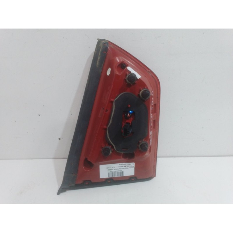 PILOTO PORTON TRASERO DERECHO 82404G5130  - imagen 2