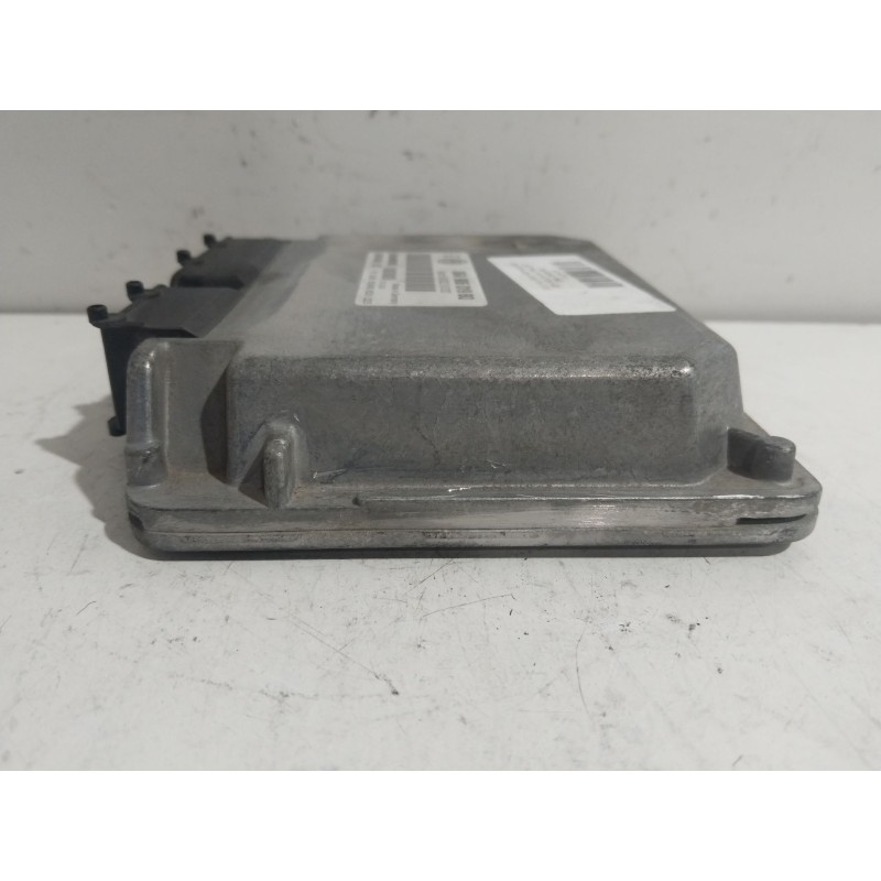CENTRALITA MOTOR UCE 06A906019BQ  - imagen 2