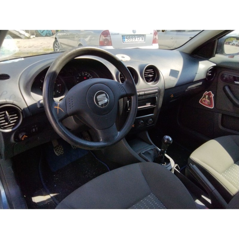 SEAT IBIZA III (6L1) - imagen 5